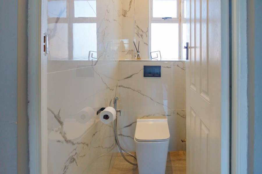 To Let 3 Bedroom Property for Rent in Sea Point Western Cape